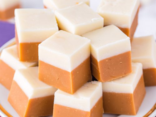 https://princesspinkygirl.com/wp-content/uploads/2021/03/Butterbeer-Fudge-57-square-1400-500x375.jpg