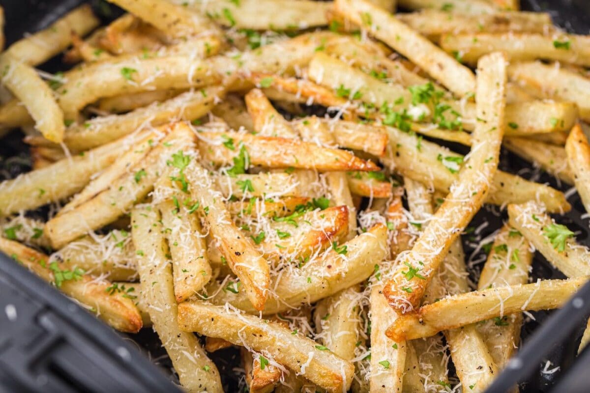 air fryer garlic parmesan fries.