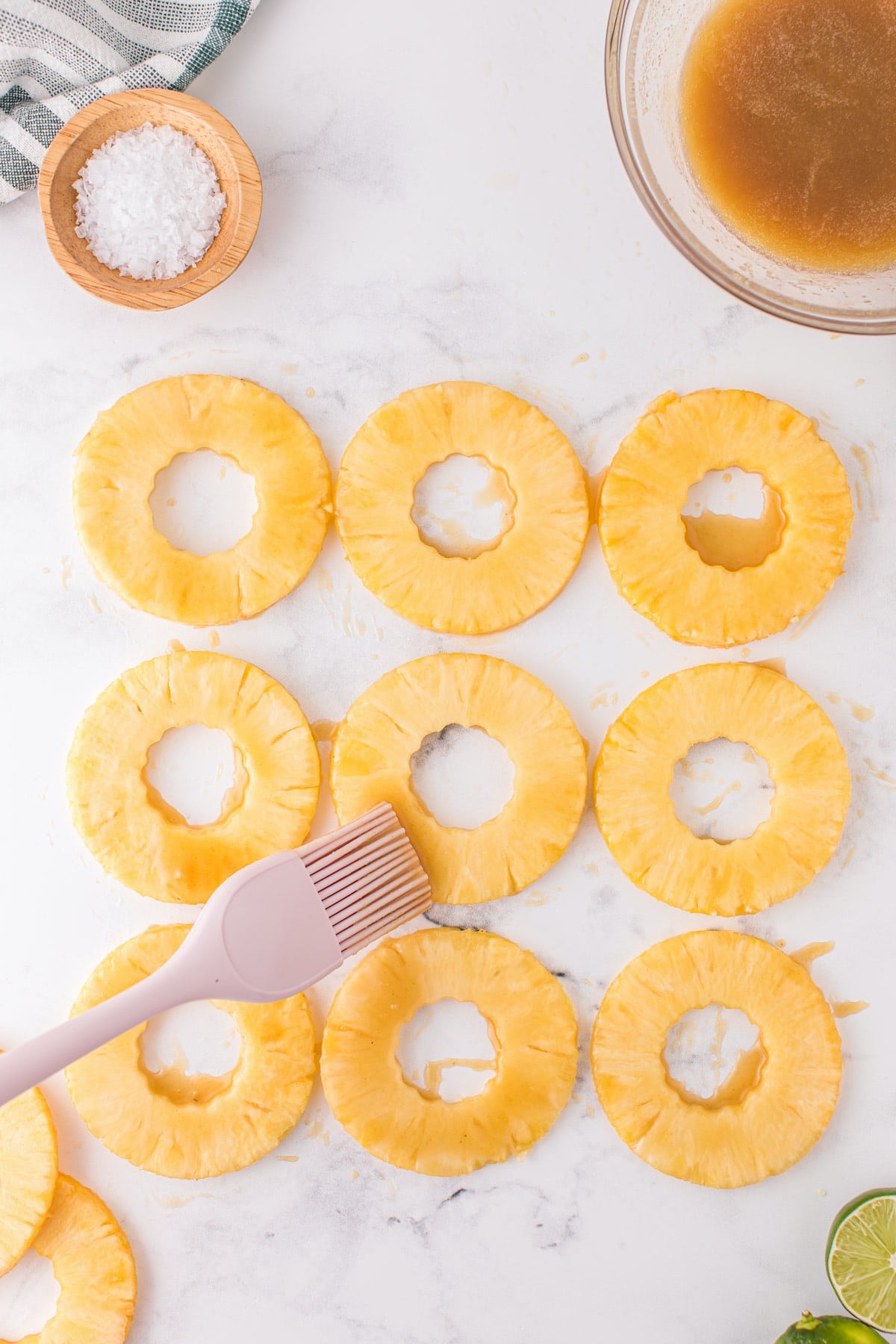 Brush the pineapple on both sides with the mixture