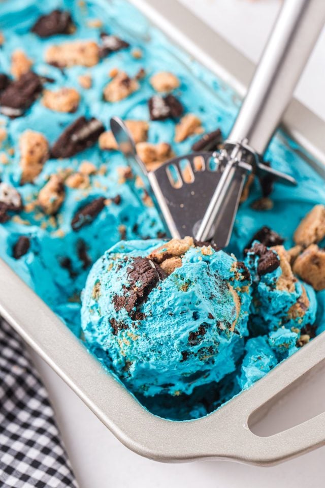 Cookie Monster Ice Cream (No-Churn Recipe) - Princess Pinky Girl