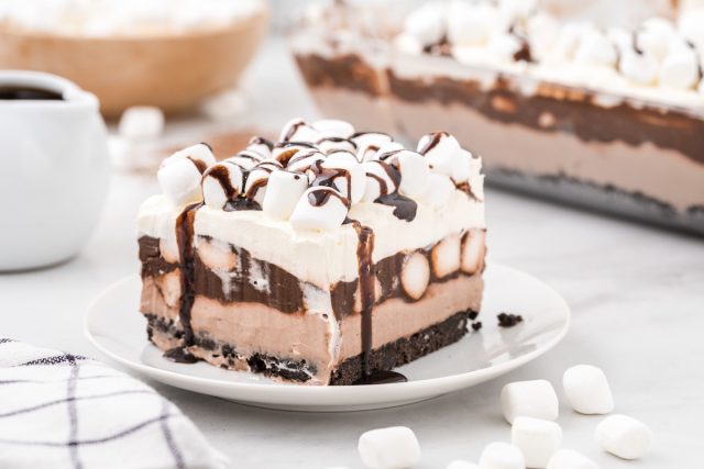 Hot Chocolate Lasagna (No-Bake Dessert) - Princess Pinky Girl