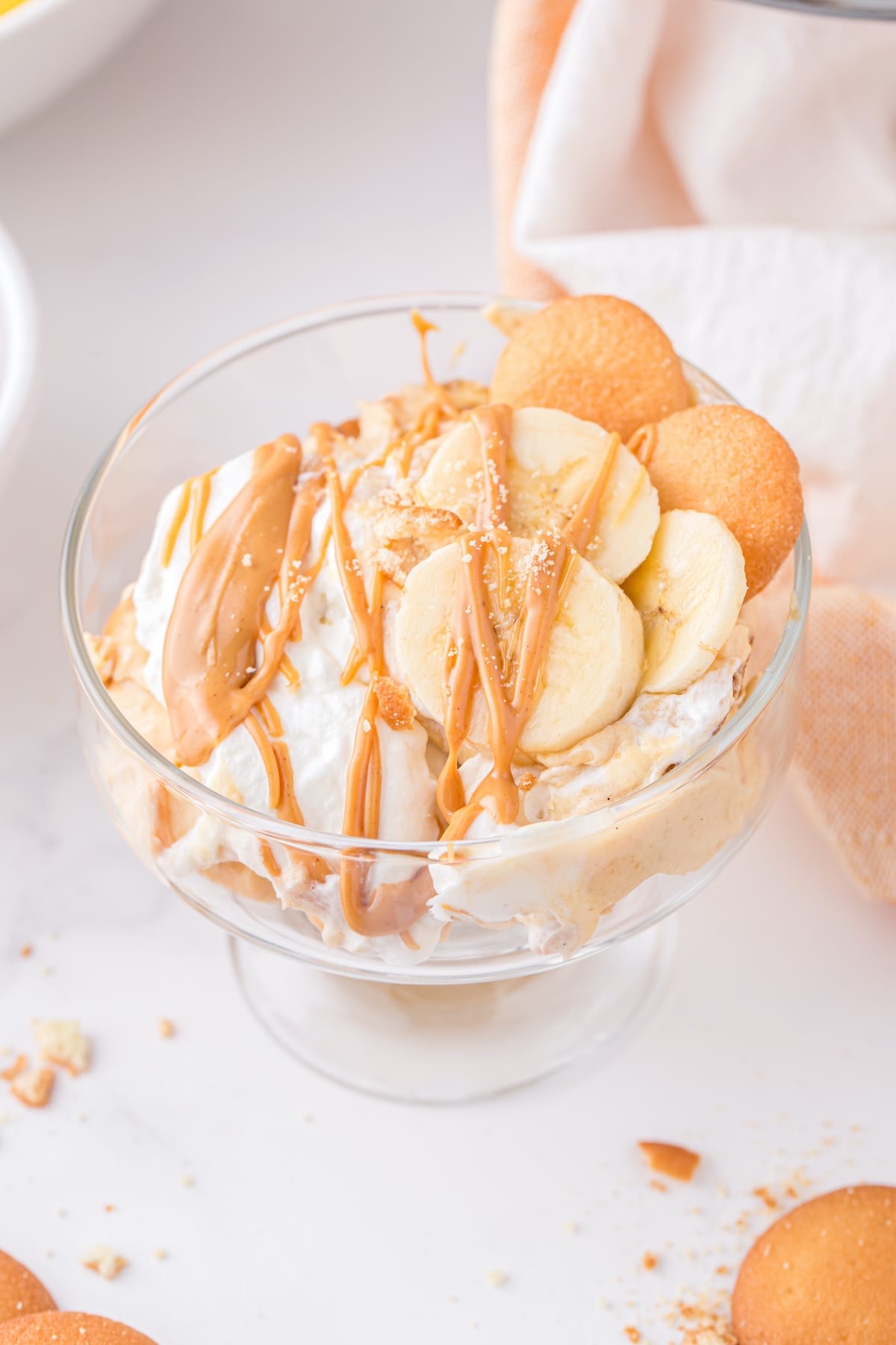 peanut butter banana pudding in a bowl