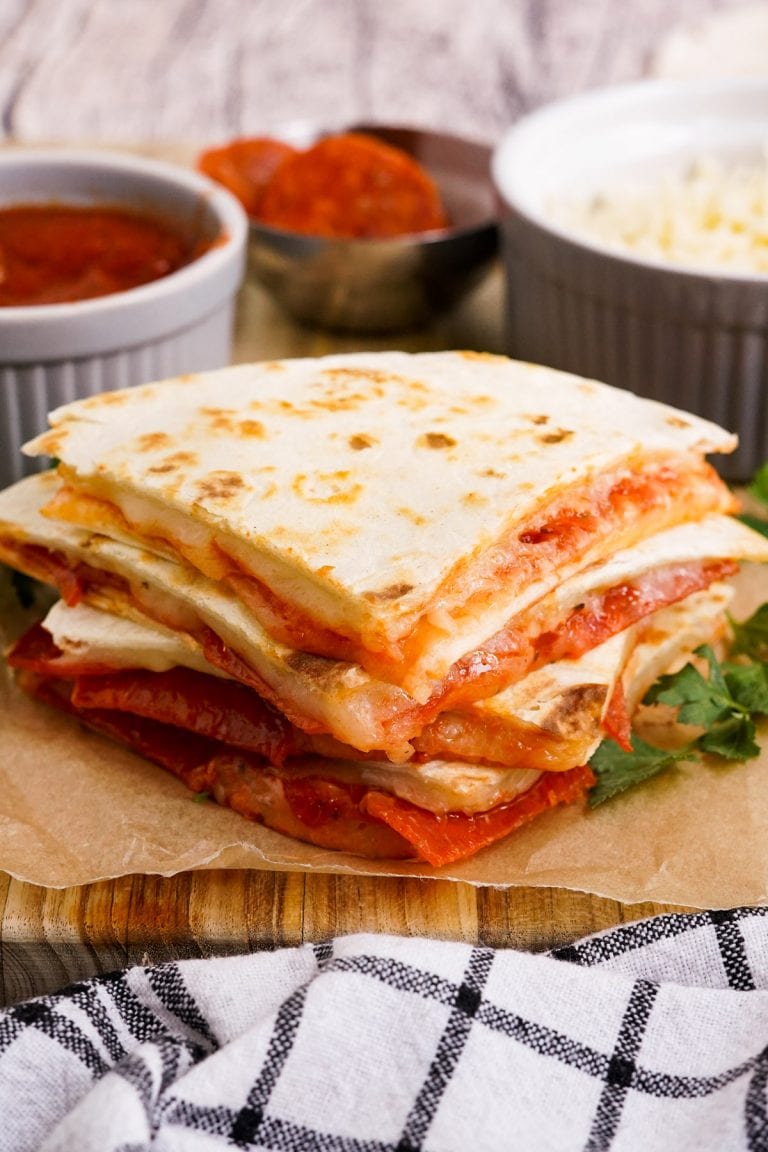 Pizza Quesadillas (5Minute Recipe) Princess Pinky Girl