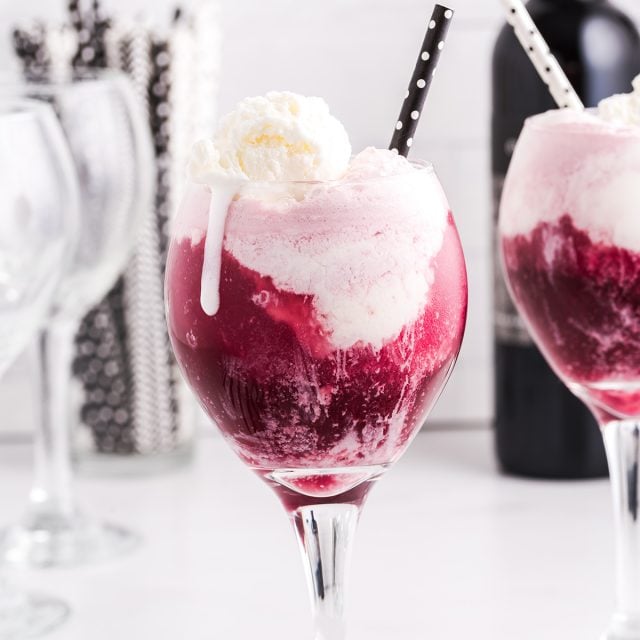 Wine Floats (Boozy, Creamy Cocktail) Princess Pinky Girl