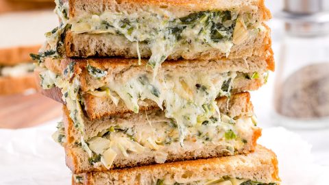 spinach and artichoke grilled cheese featured image