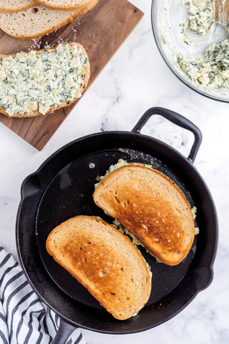 Spinach And Artichoke Grilled Cheese (Gourmet Grilled Cheese)