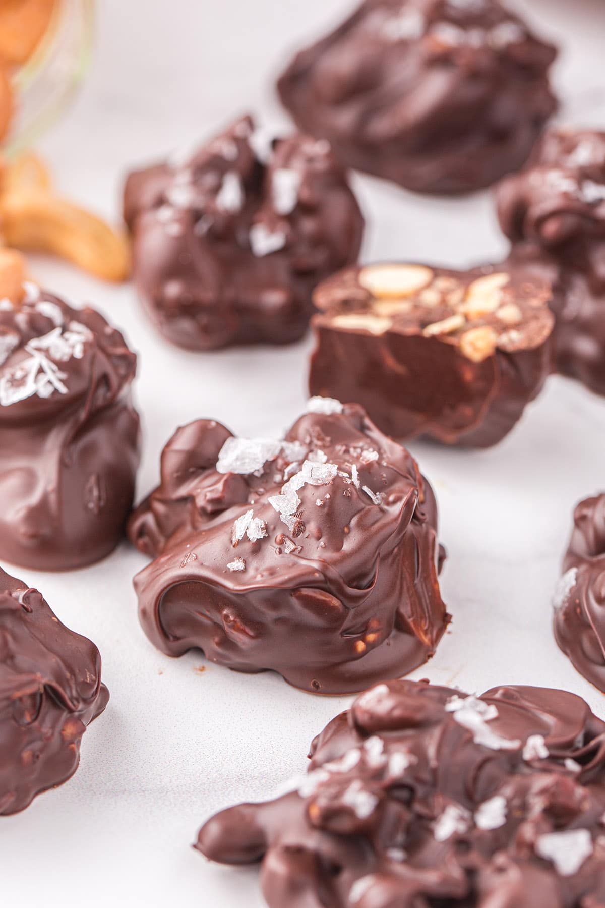 cashew clusters with chocolate
