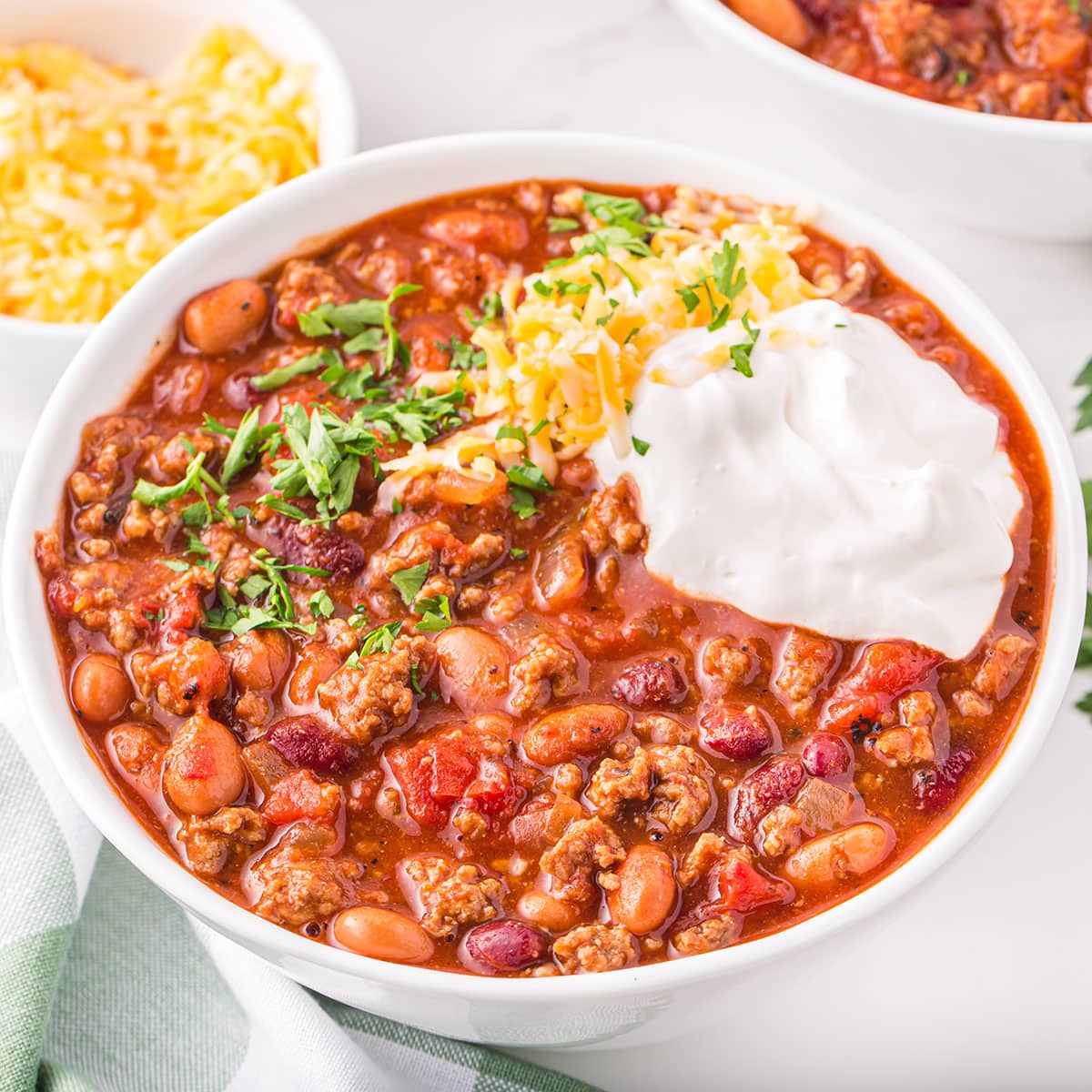 Best Turkey Chili Recipe (simple and saucy!) - The Kitchen Girl