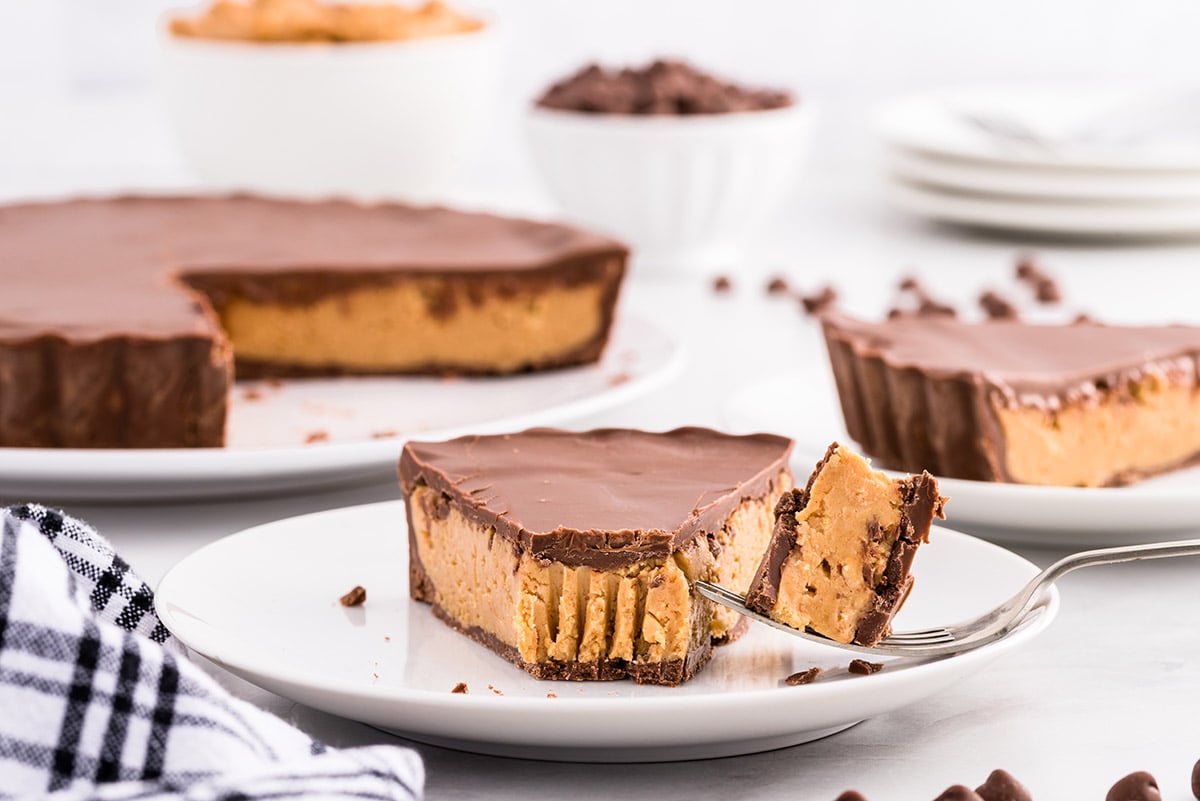 reese's peanut butter cup pie