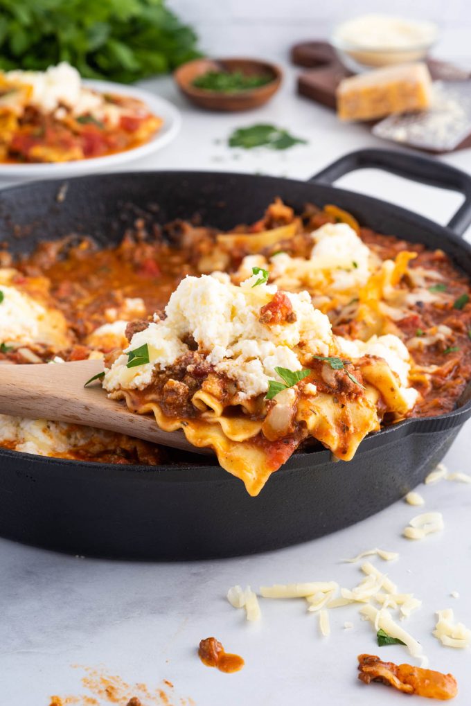 Skillet Lasagna (One-Pan Recipe) - Princess Pinky Girl