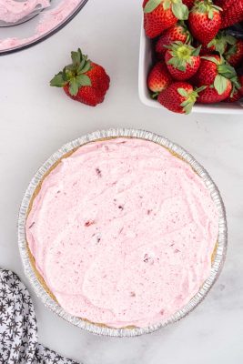 Strawberry Cool Whip Pie - Princess Pinky Girl