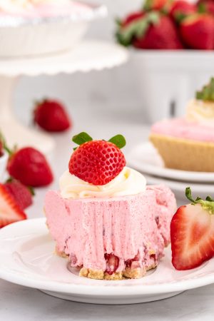 Strawberry Cool Whip Pie - Princess Pinky Girl