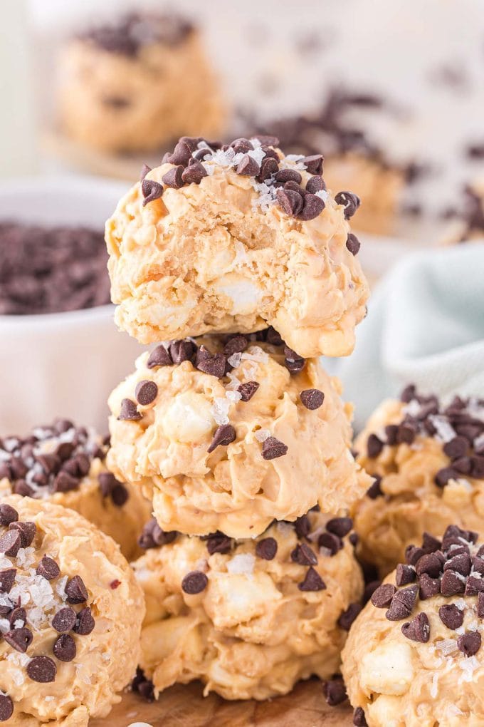 stacked avalance cookies