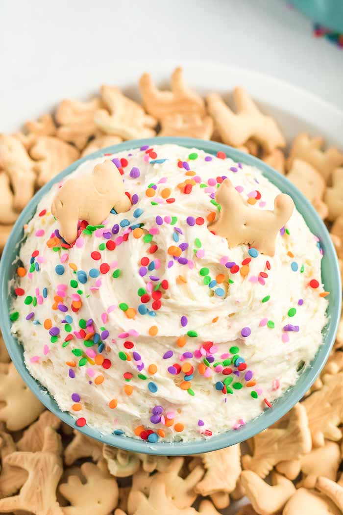 funfetti dip with animal crackers
