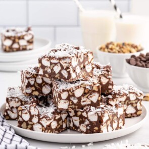 No Bake Peanut Butter Rocky Road Bars feature image