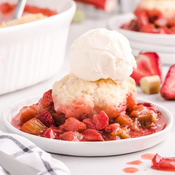 strawberry rhubarb cobbler feature image