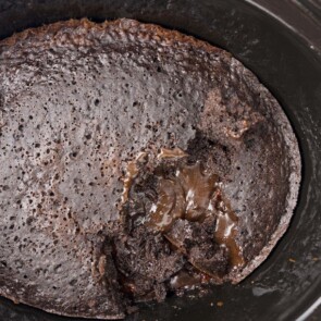 crockpot lava cake featured image