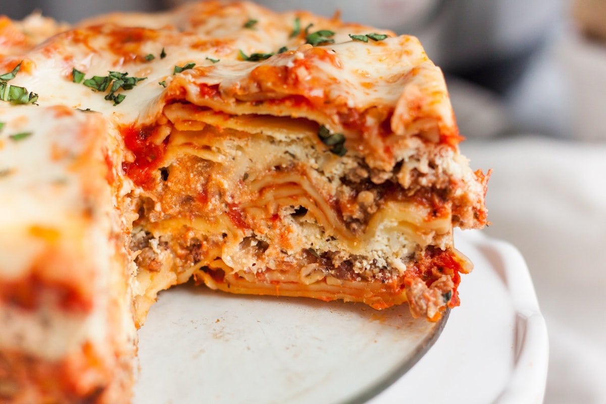 showing the inside layer of instant pot lasagna