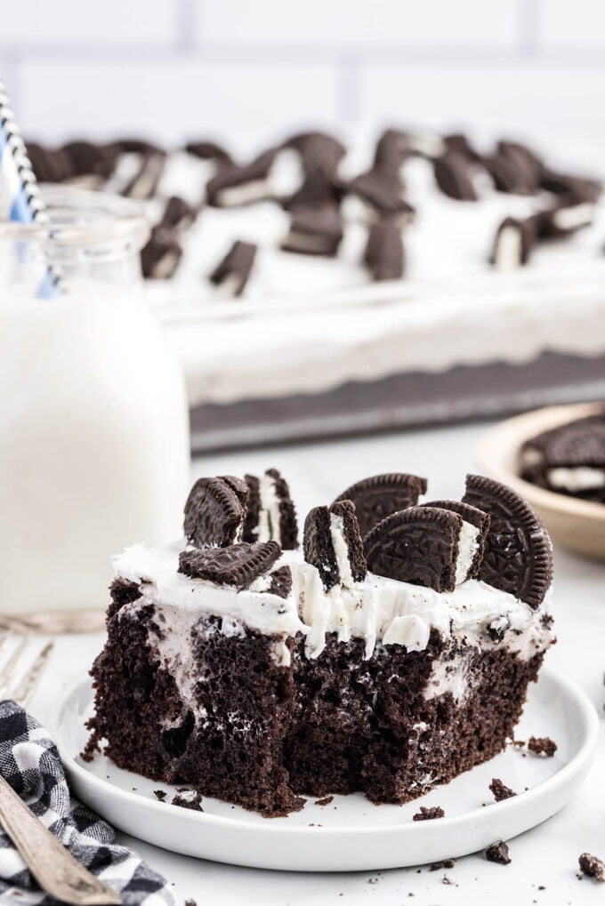 Oreo Poke Cake - Princess Pinky Girl