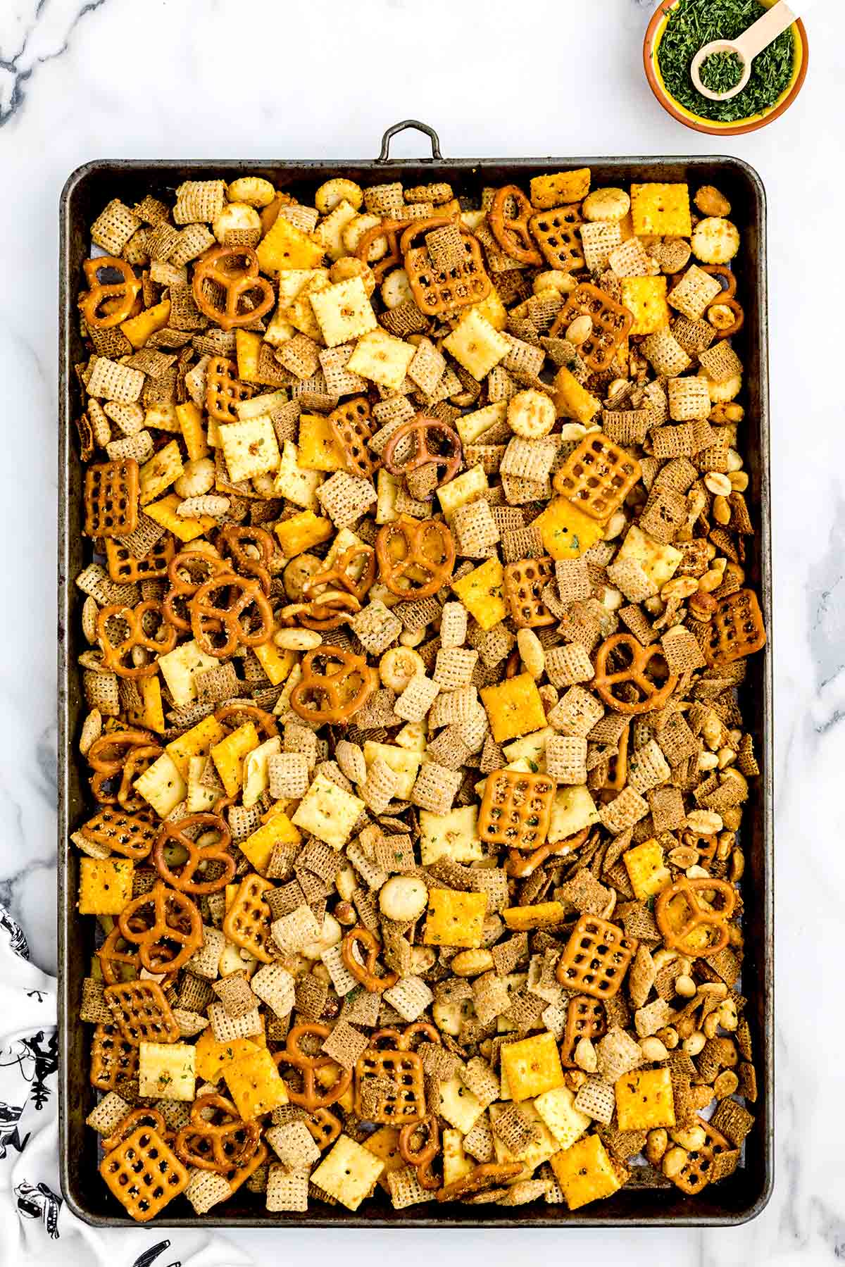 ranch chex mix in baking tray