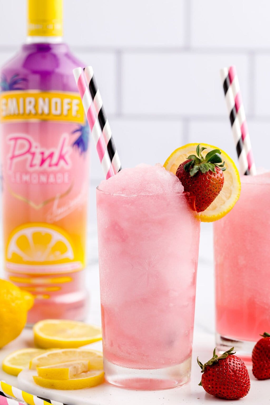 Strawberry Vodka Lemonade Cocktail Princess Pinky Girl 7837
