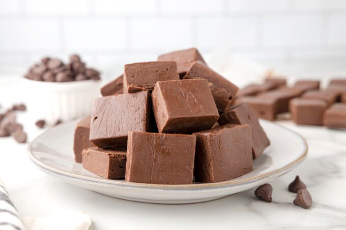 2 Ingredient Fudge Princess Pinky Girl