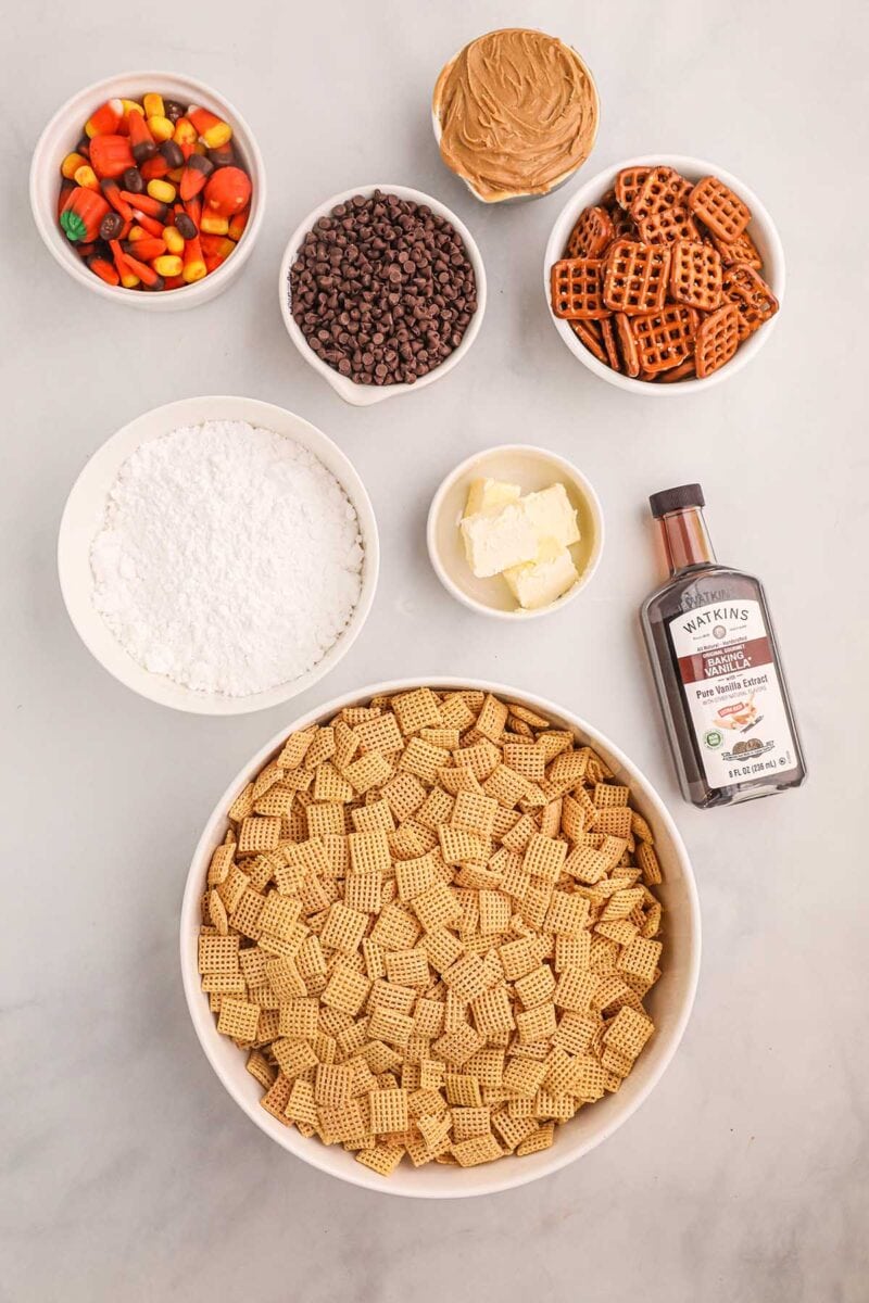 Fall Harvest Muddy Buddies ingredients