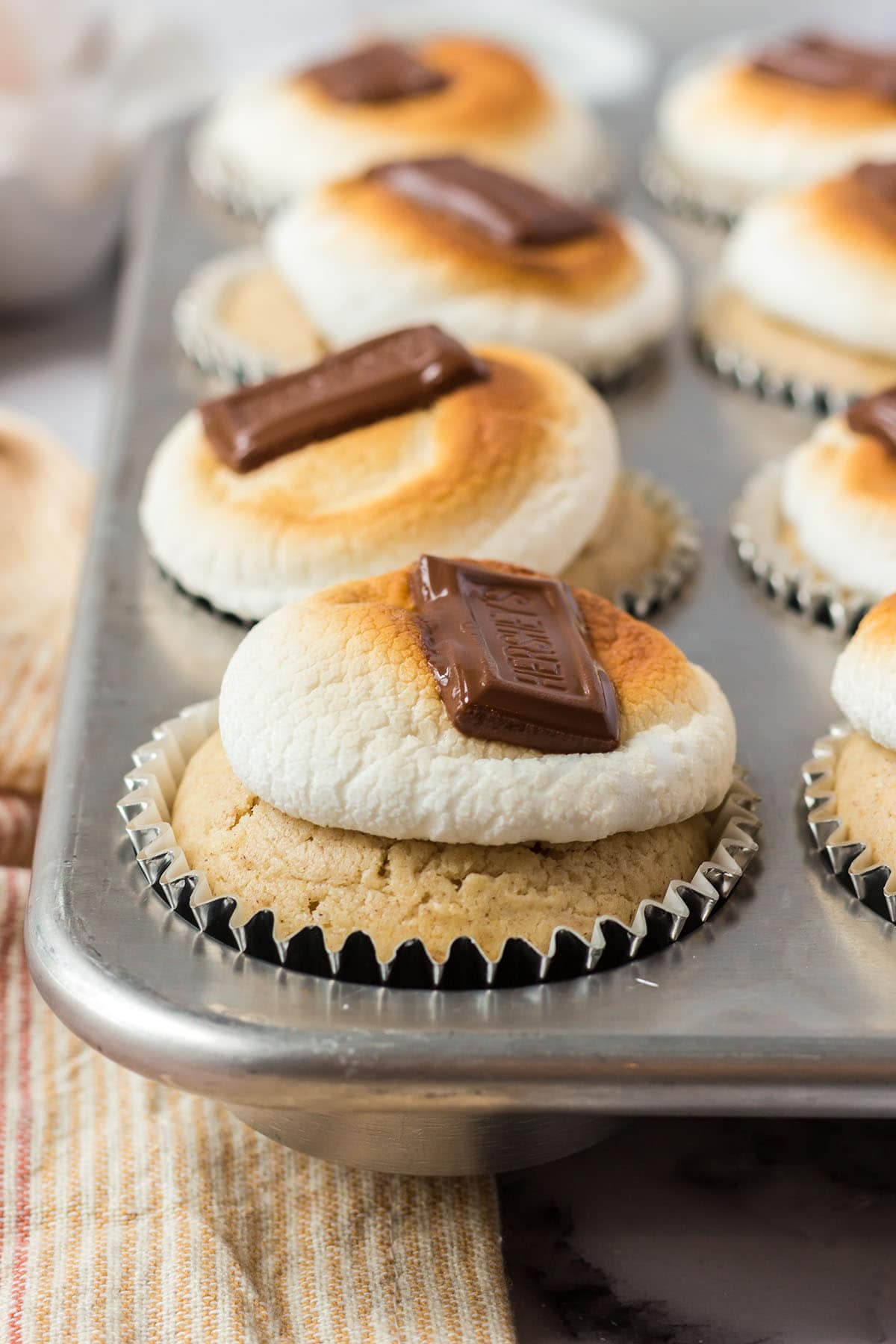 S'mores Cupcakes hero image