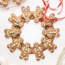 gingerbread wreath featured image