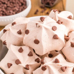 Double Chocolate Meringue Cookies featured image