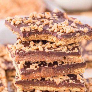 Graham Cracker Toffee Bars featured image