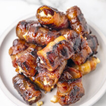 bacon wrapped dates featured image