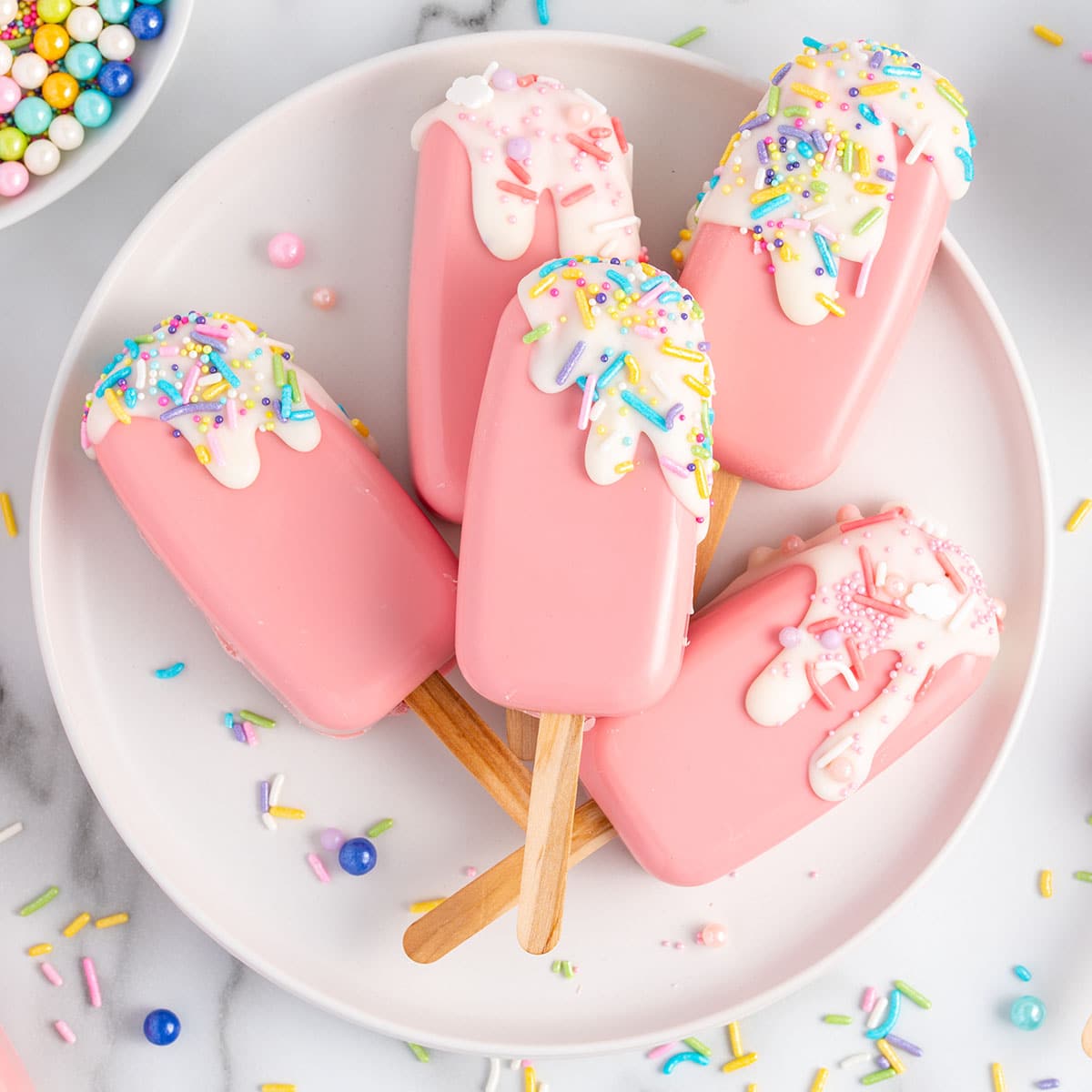 Perfect packaging for your cakesicles! 