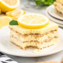 Lemon Eclair Cake featured image