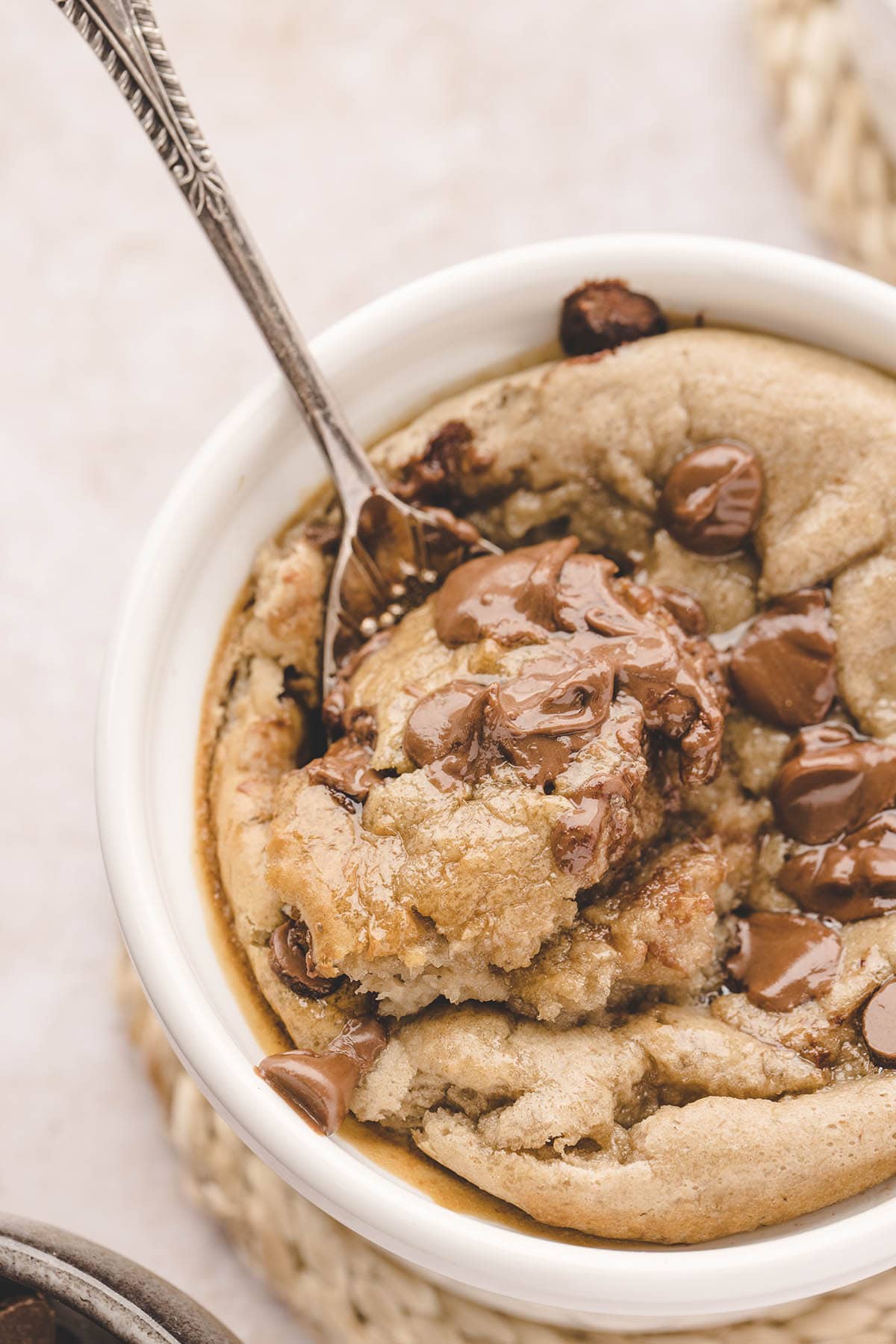Blended Baked Oats Chocolate Chip in a mug