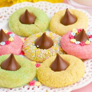 spring blossom cookies featured image