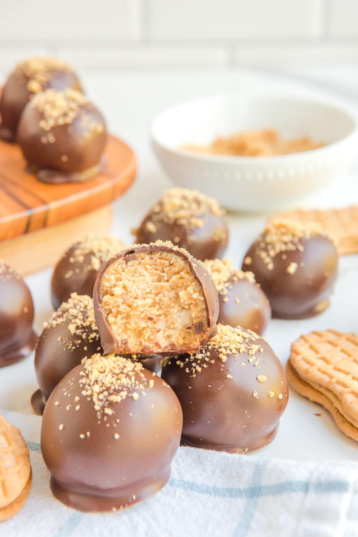 Chocolate Peanut Butter Whiskey Truffles - Handle the Heat