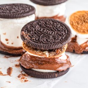 Oreo S'mores featured image