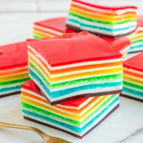 Rainbow Jello featured image