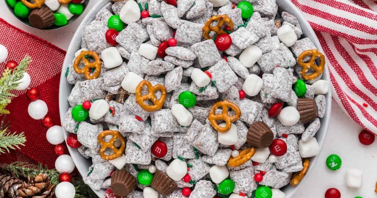 Christmas Puppy Chow - Princess Pinky Girl