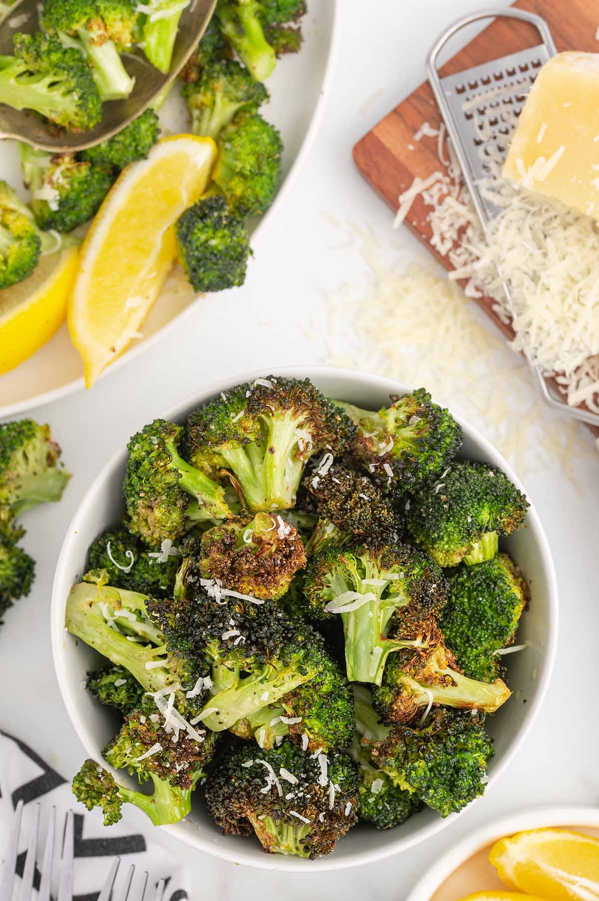 air fryer broccoli in a bowl.