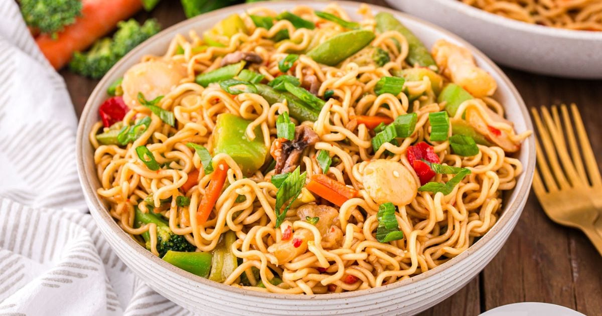 Ramen Noodle Stir Fry - Princess Pinky Girl