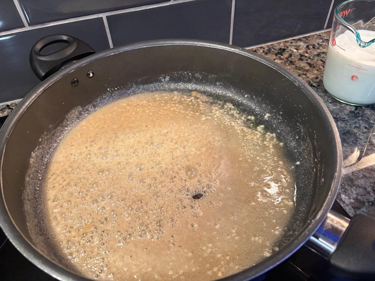 saute garlic and butter