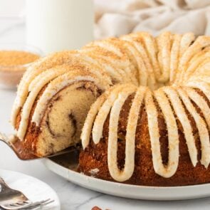 snickerdoodle bundt cake on a plate.