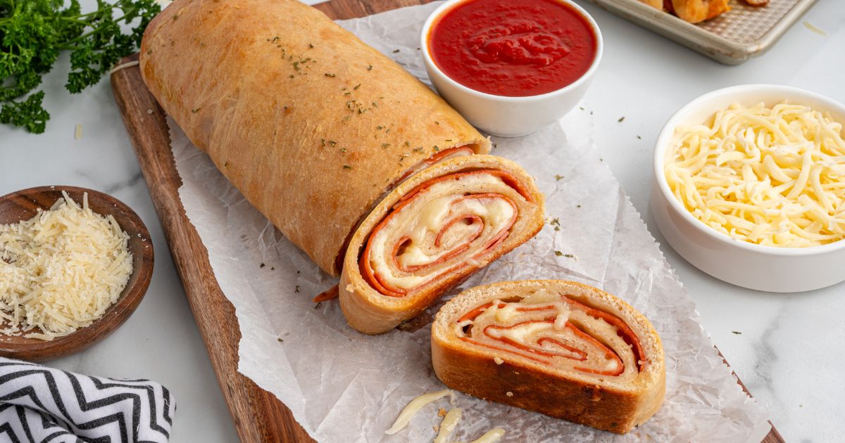 Peperoni Scroll Pepperoni Rolls - Princess Pinky Girl