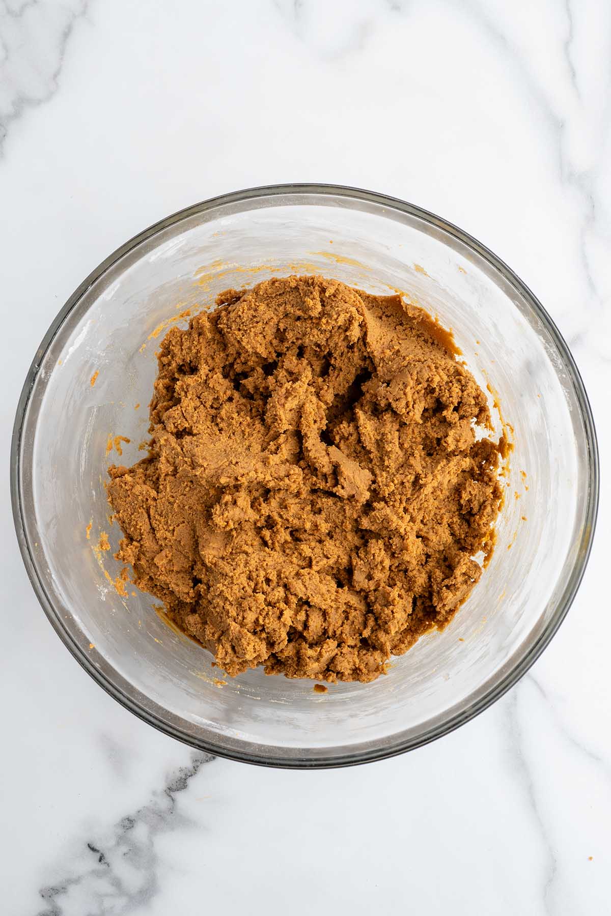 mix ingredients in the bowl.