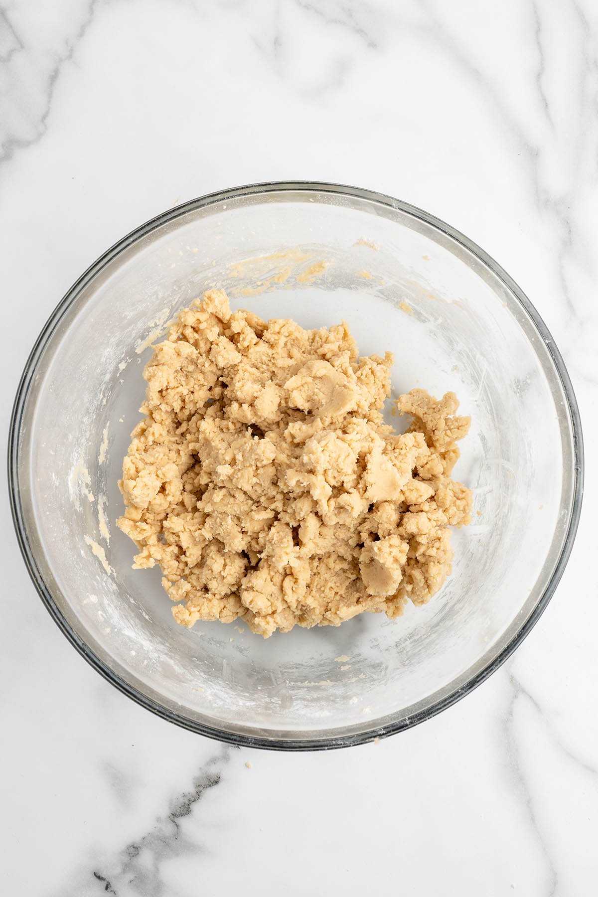 mix cookie ingredients in the bowl.