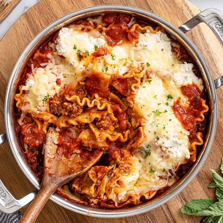 skillet lasagna in a pan.