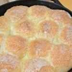 garlic dinner rolls.