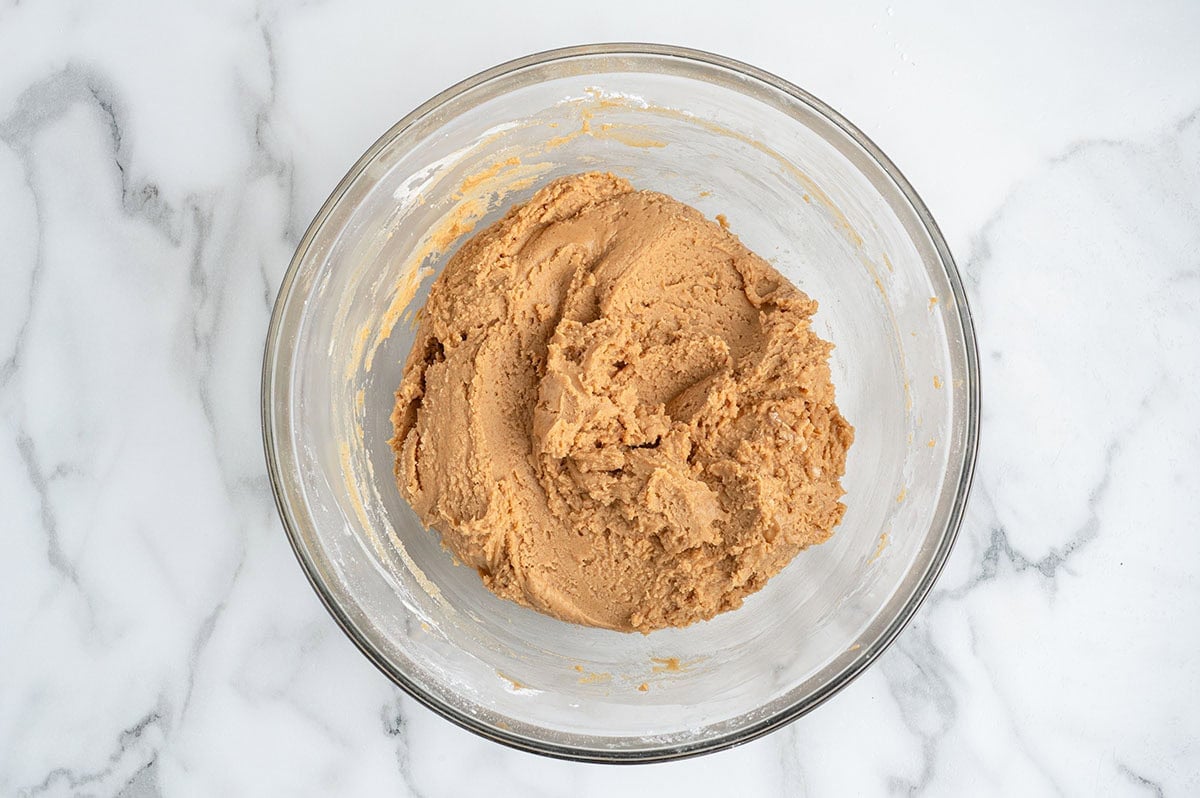Peanut butter fudge mixture mixed until thick and smooth.
